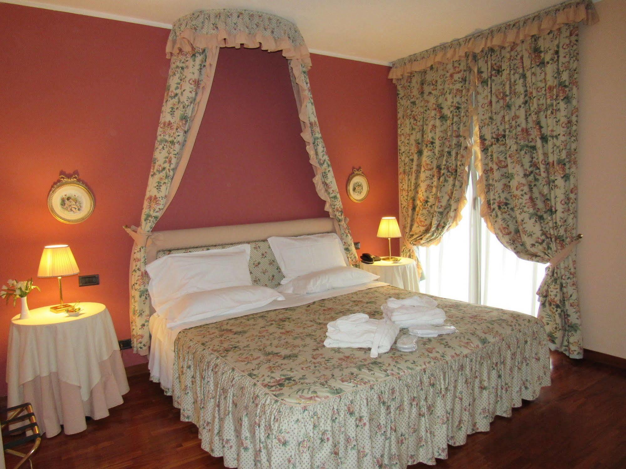 Green Hotel Settimo Torinese Bagian luar foto