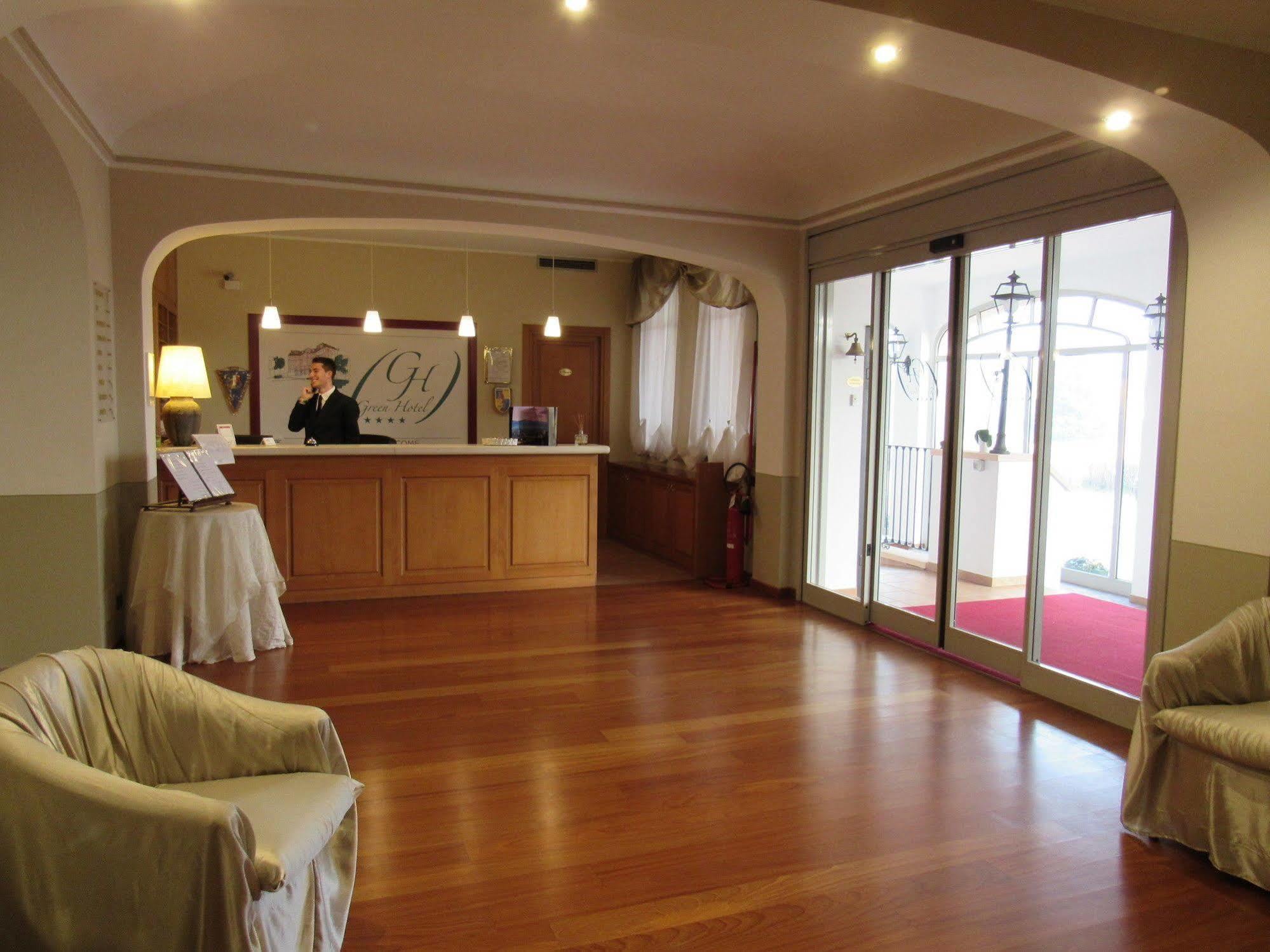Green Hotel Settimo Torinese Bagian luar foto